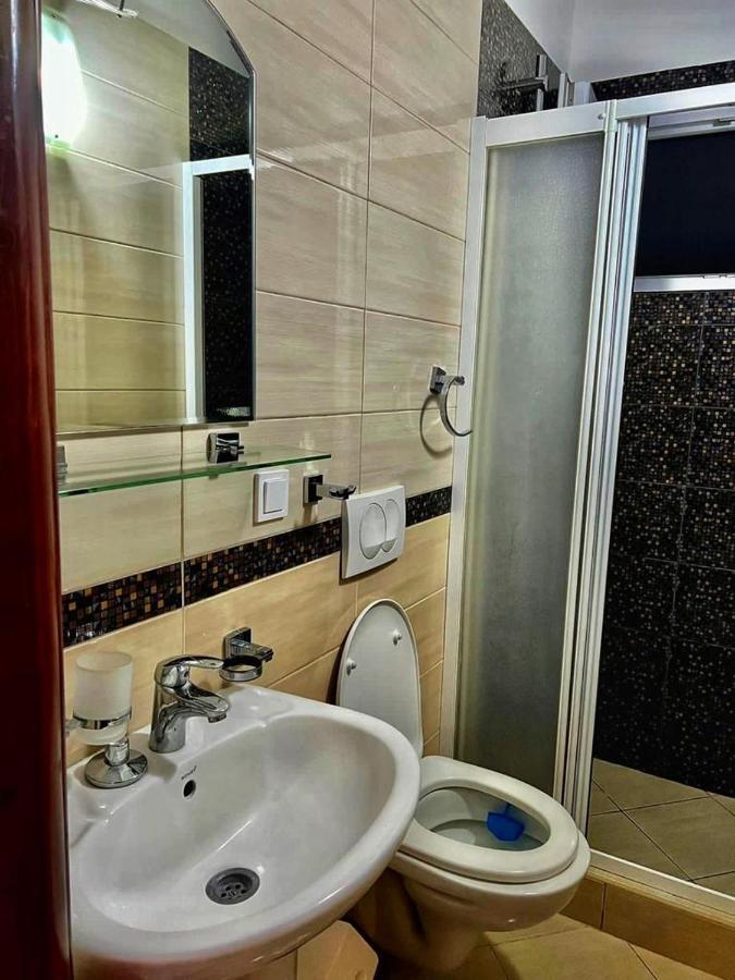 Apartmani Jankovic บุดวา ภายนอก รูปภาพ